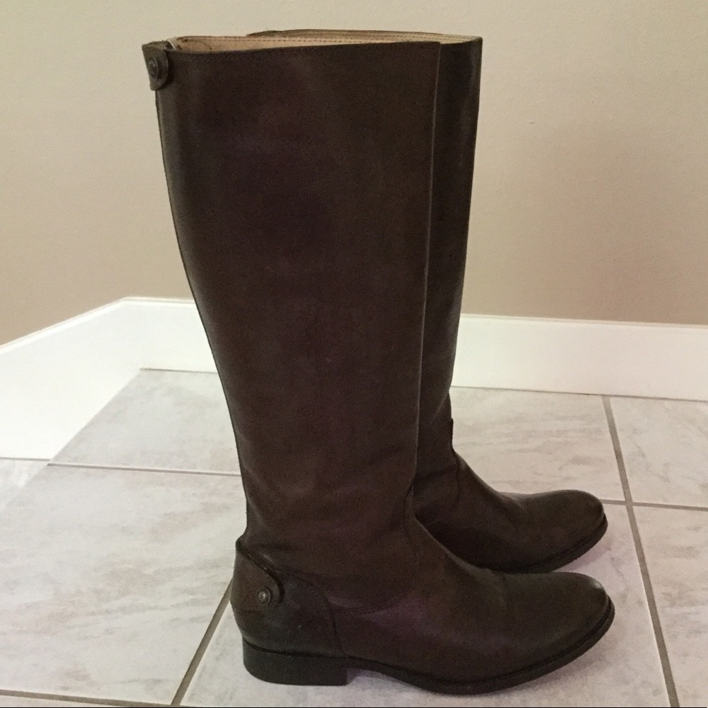 Frye boot Melissa Button/ZIP back